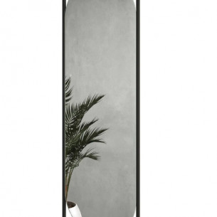 Дизайнерское настенное напольное зеркало Lustrous mid в металлической раме черного цвета