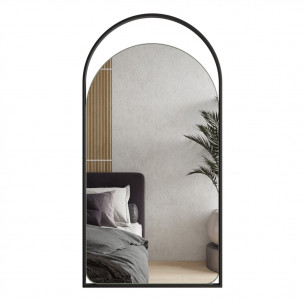 Дизайнерское арочное настенное зеркало Artful в металлической раме черного цвета